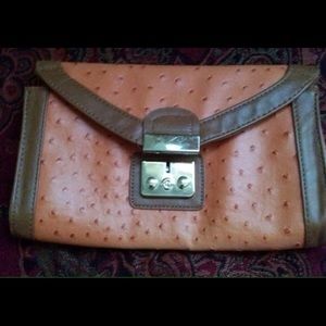 Like new Aldo clutch