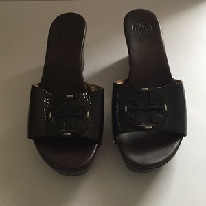 Tory Burch Patti Wedge - Coffee Bean Size 7