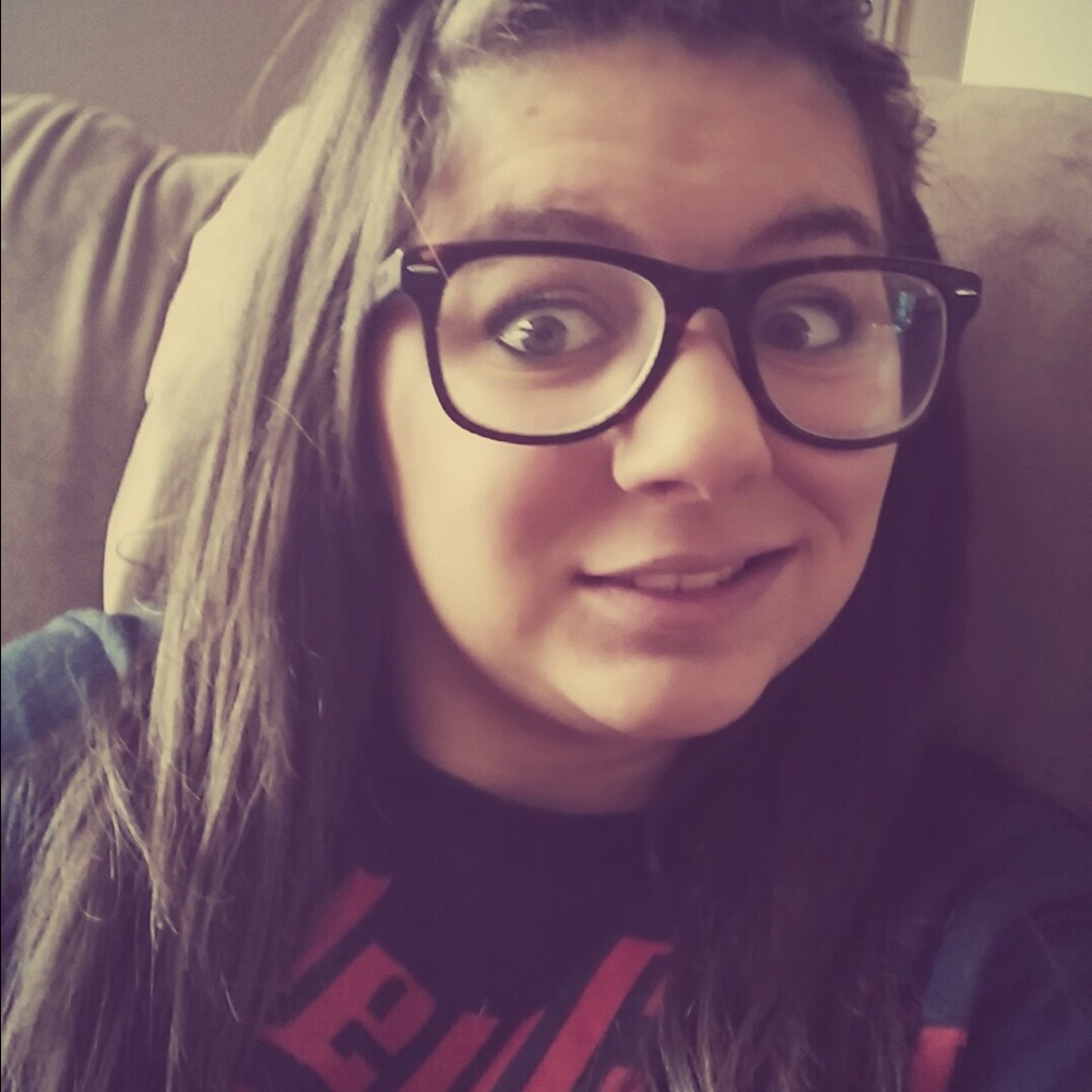 Meet your Posher, Jannette