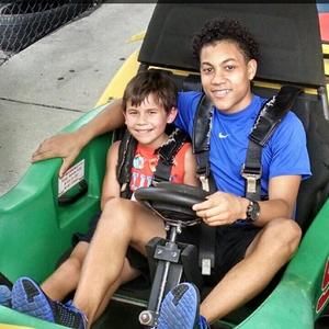 Meet your Posher, Ronnie