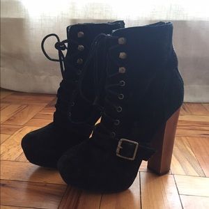 Meet your Posher, Reilly