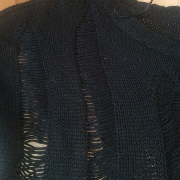 Guess sweater black - Picture 2 of 4