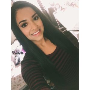 Meet your Posher, Vanessa