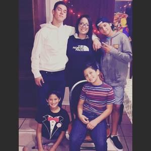 Meet your Posher, Karina