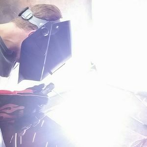 Meet your Posher, Hunter