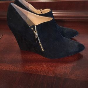 Jessica Simpson platform shoes