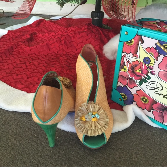 Poetic licence London - Picture 2 of 4