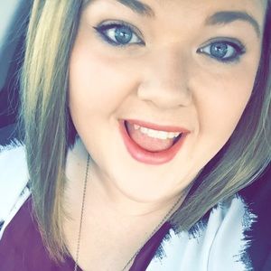 Meet your Posher, Kelsey