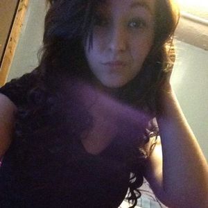 Meet your Posher, Tiffany