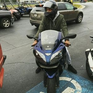 Meet your Posher, Drew