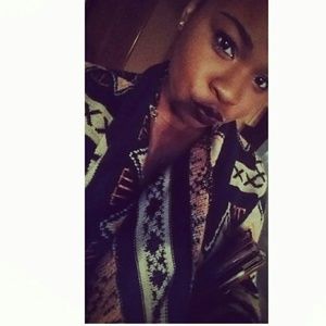 Meet your Posher, Andrea