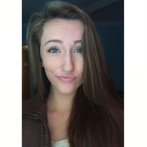 Meet your Posher, Hannah