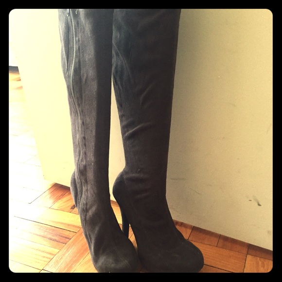 Grey suede heeled boots, tall shaft, size 5