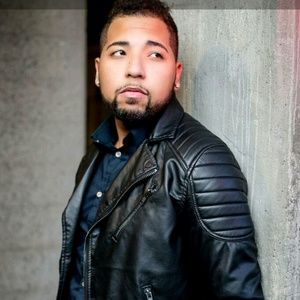 Meet your Posher, Christopher