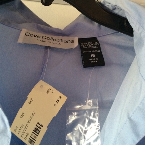 Light blue button down - Picture 2 of 4