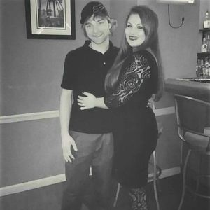 Meet your Posher, Hallie