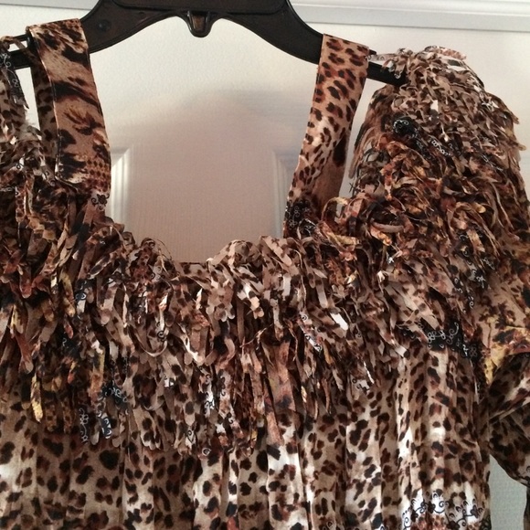 Animal print top - Picture 2 of 4