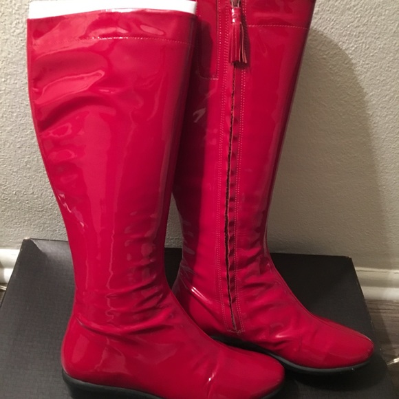 Meet your Posher, Elena - Picture 2 of 4