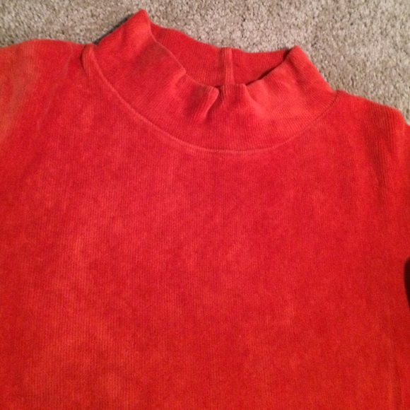 Short sleeve large mock turtle neck - Picture 2 of 3