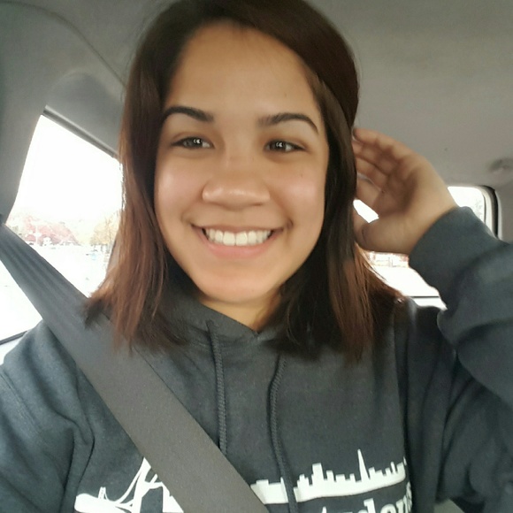 Meet your Posher, Rebecca - Picture 1 of 1