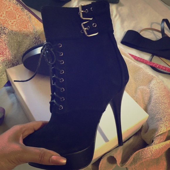 Black suede lace up boots size 8B