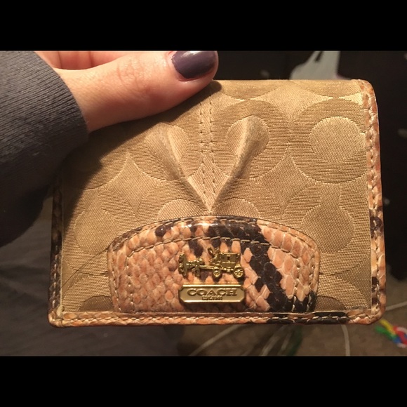Coach wallet - Picture 1 of 3