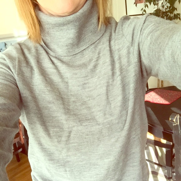 J Crew  Merino wool turtleneck sweater NWOT