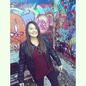 Meet your Posher, Stephanie