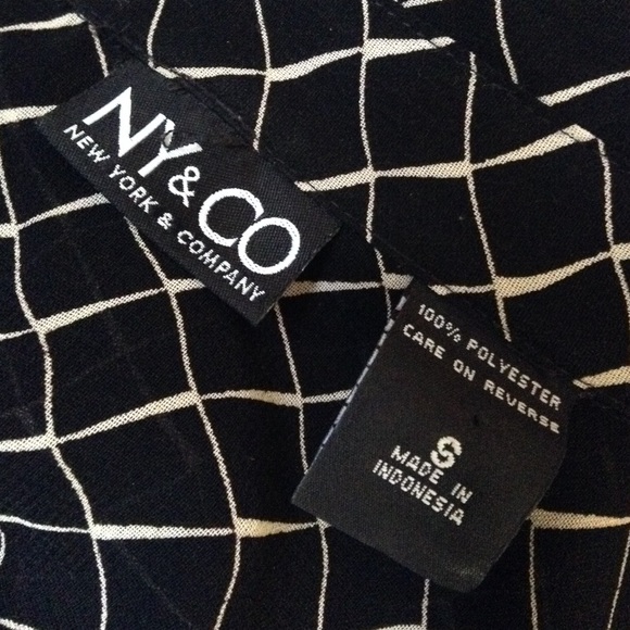 N.Y. & Co. Blouse Top - Picture 3 of 4