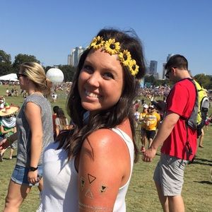 Meet your Posher, Emma