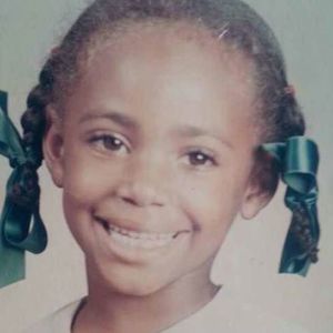 Meet your Posher, Teri