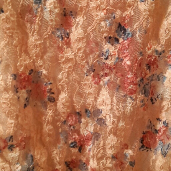 SHIRT - Picture 2 of 2