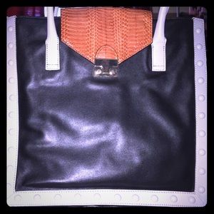 BRAND NEW! Loeffler Randall junior work tote😍👛👑