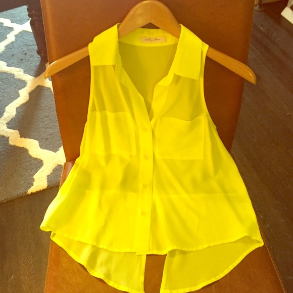 Chelsea Flower Yellow silk sleeveless top - Picture 1 of 3