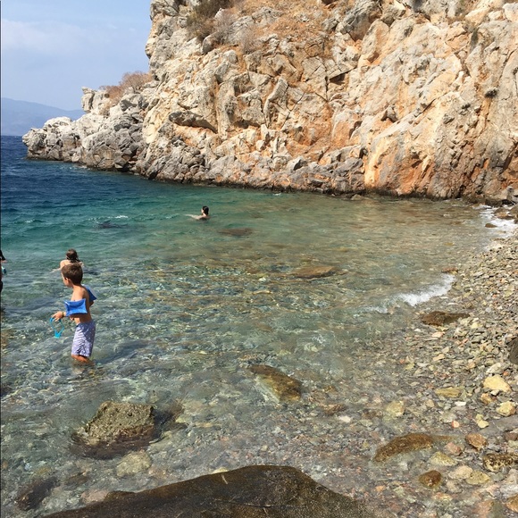 Meet your Posher, Maria - Picture 2 of 2