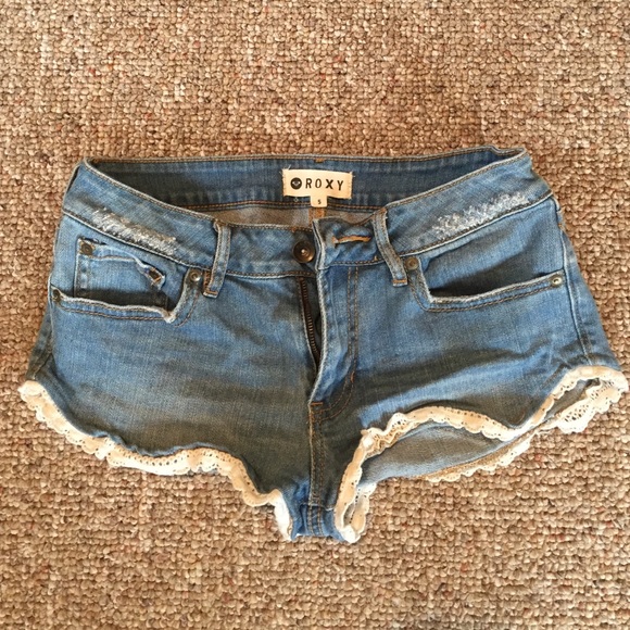 Roxy crochet trim denim