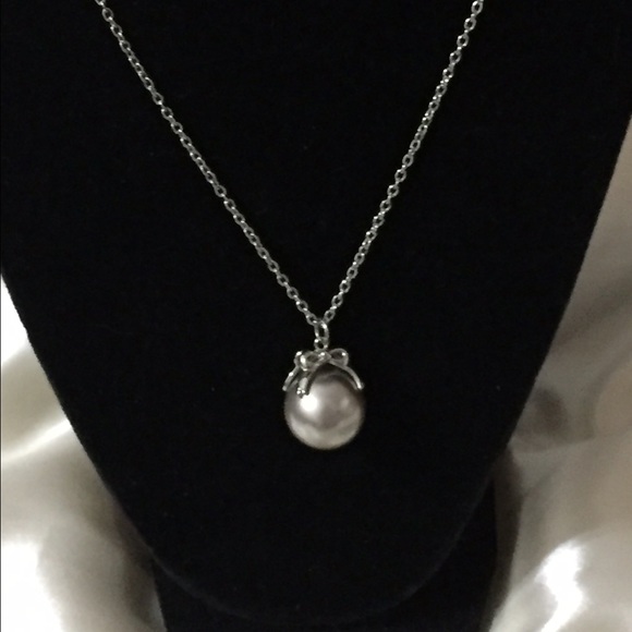 Ornament necklace