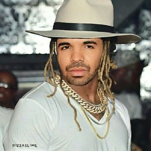 Meet your Posher, Avery