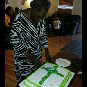 Meet your Posher, Vanessa