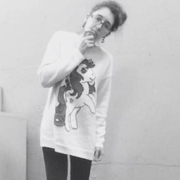 Meet your Posher, Morgan - Picture 1 of 1