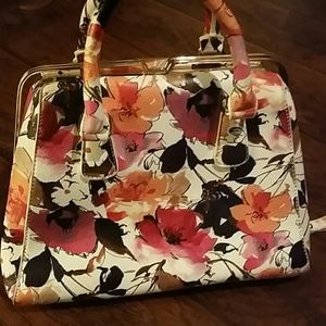 New purse super cute trendy!