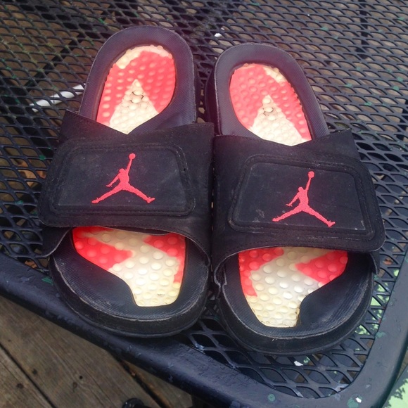 BLACK AND RED MENS JORDAN SLIP ONS
