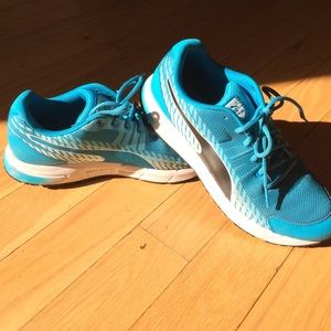 Men's Puma training shoe