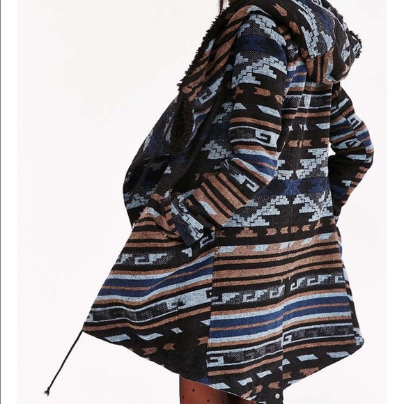 BB Dakota furry hood blanket coat