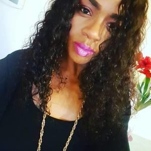 Meet your Posher, Latrisa