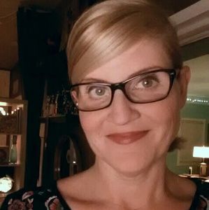 Meet your Posher, Toni