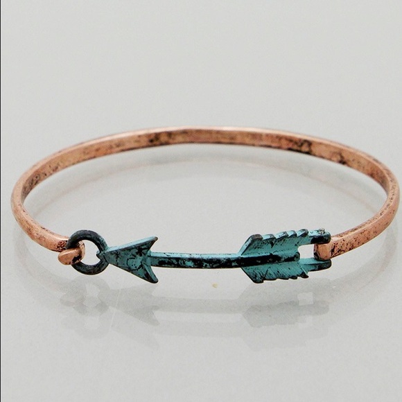 Jewelry - Patina oxidized copper arrow bracelet