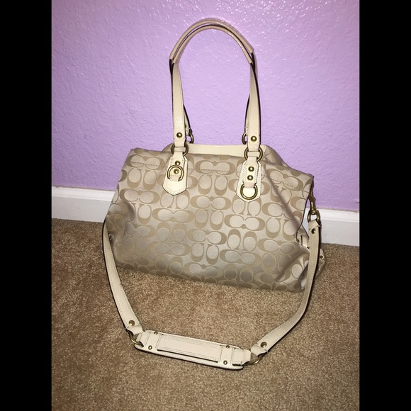 Authentic Coach Purse - Picture 2 of 4