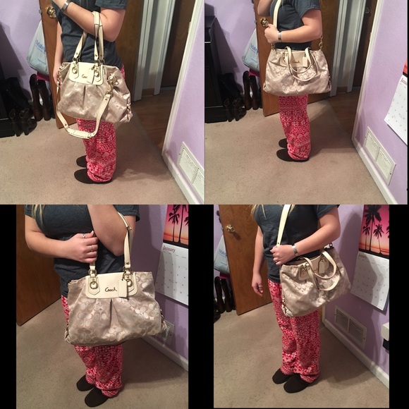 Authentic Coach Purse - Picture 4 of 4