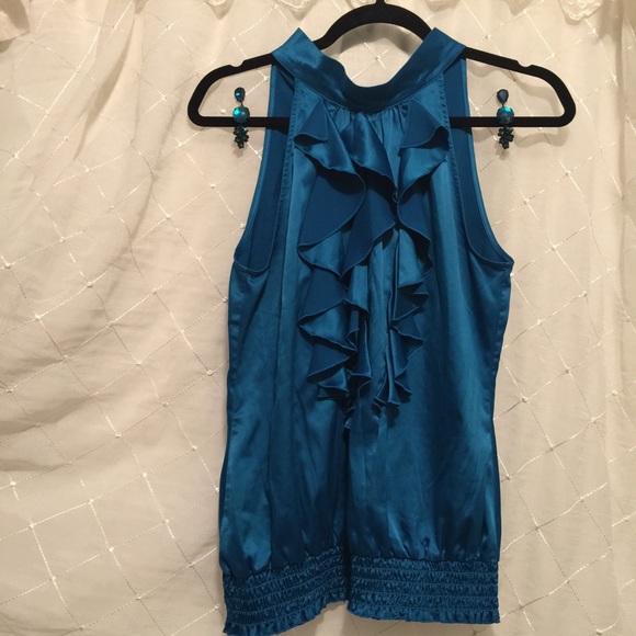 💥Reduced💥Beautiful Turquoise Ruffled top